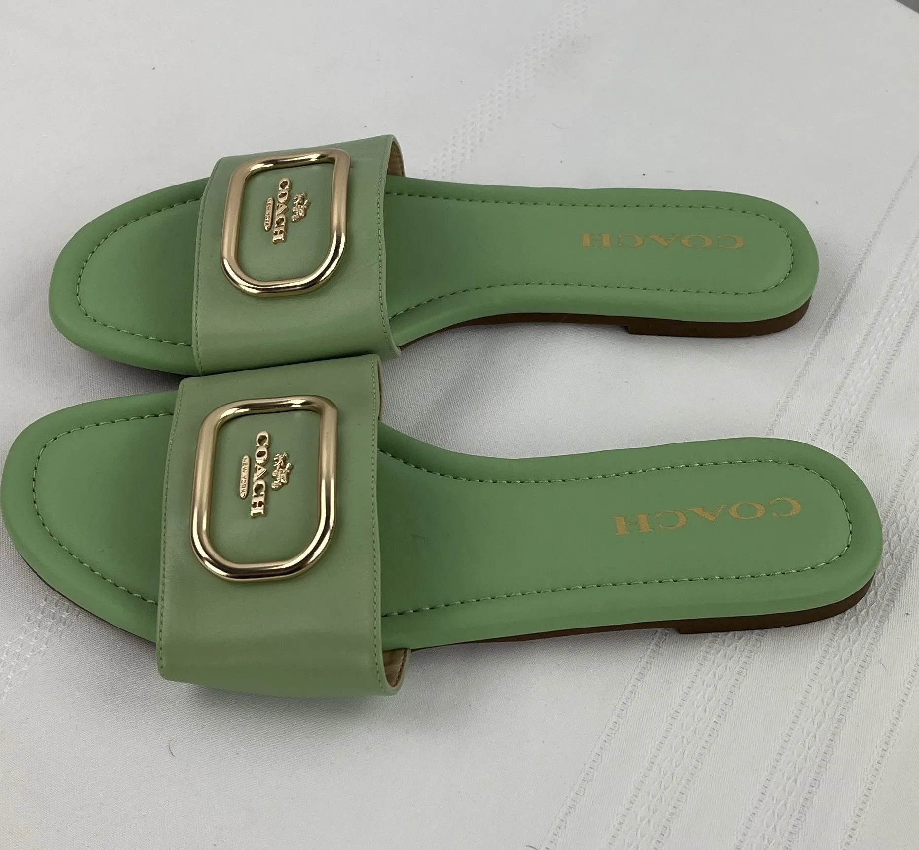 Coach Women's Leather Lime Green Logo Slip-On Sandal Size 7.5