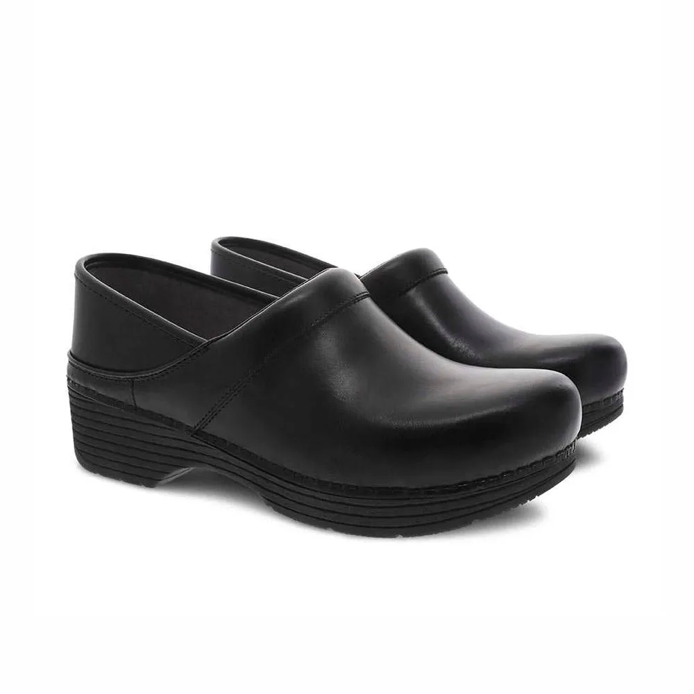 Dansko LT Pro Black Leather Clog