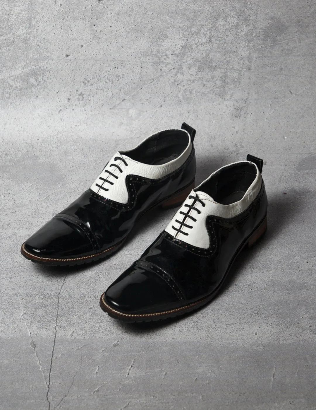 Kanvas Timeless Brogues