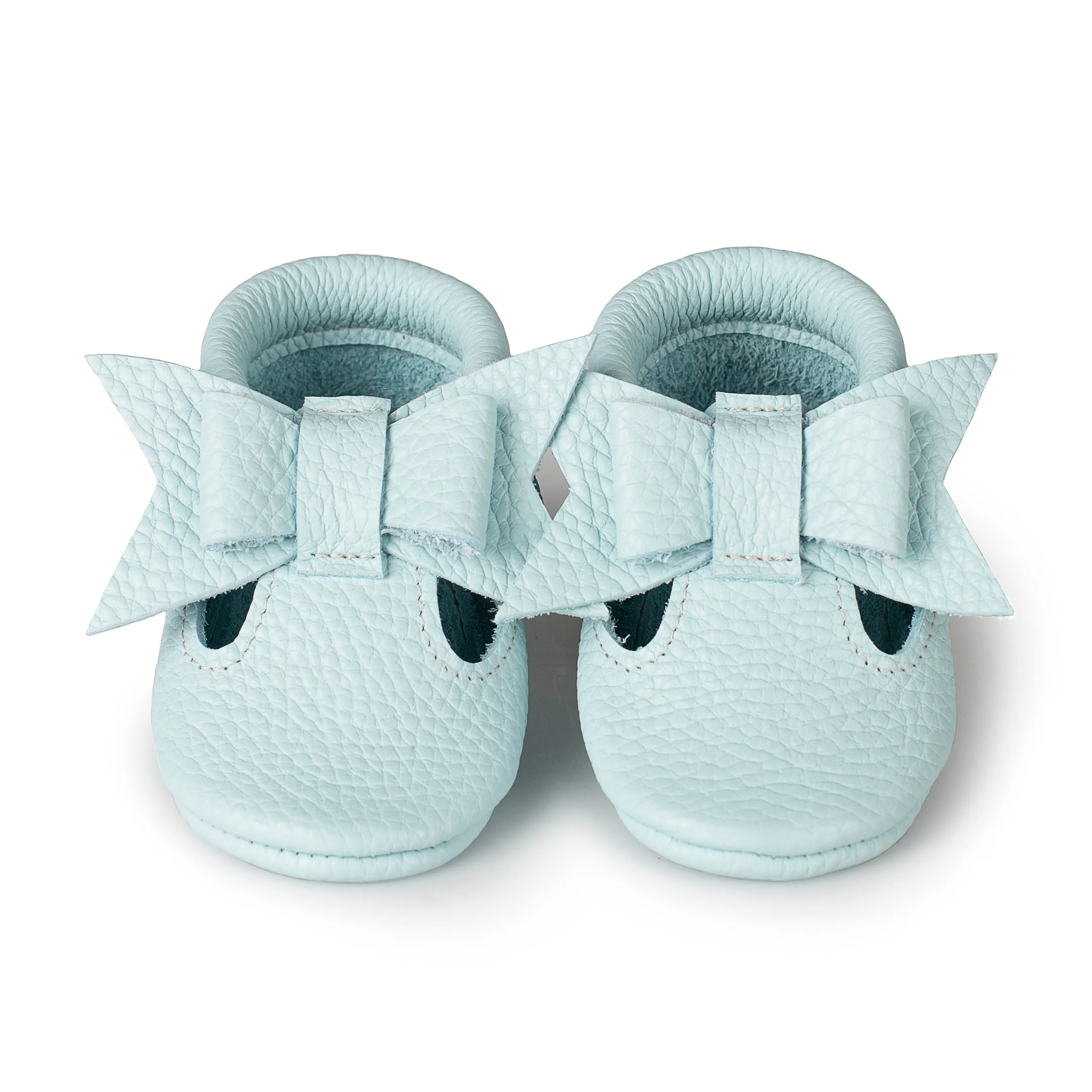 T-strap baby shoes with bow