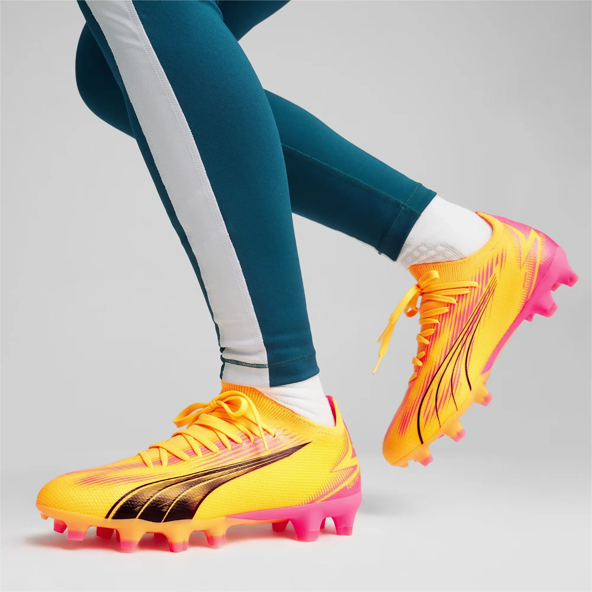 Women's Puma ULTRA Match FG/AG Soccer Cleats